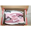 Image 1 : NEW NIKE AIRMAX SIZE 5Y