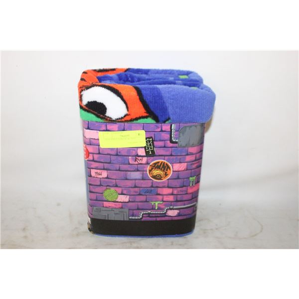 NEW TMNT THROW 46"X60"