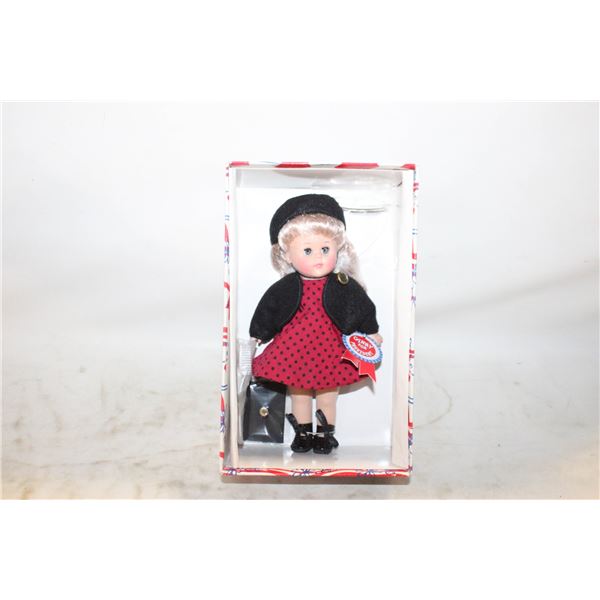 GINNY VOGUE DOLLS, ORIGINAL BOX W/ ACCESSORIES,