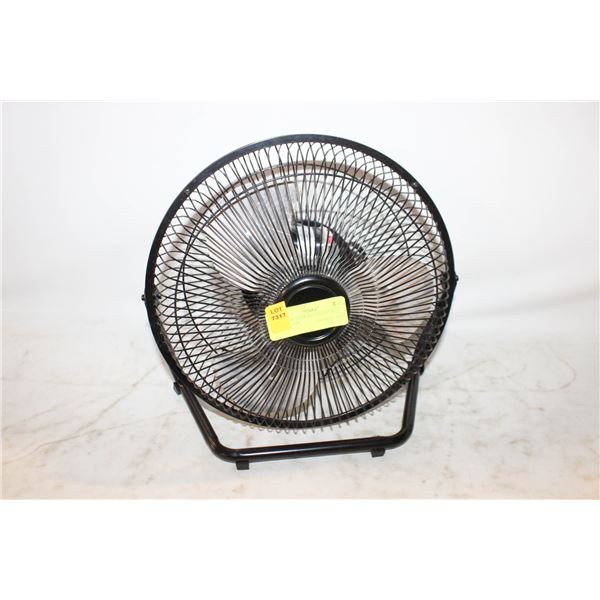 MARTHA STEWART METAL HD 9" FLOOR FAN