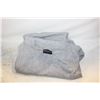 Image 1 : QUANTAS AIRLINES TRAVEL PJ'S- NEW NO TAGS-