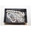Image 1 : ESTATE JEWELRY NECKLACES ASSORTED