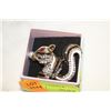 Image 1 : NEW SQUIRREL-SHAPED BROOCH 1.85”X1.33”