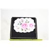 Image 1 : PORCELAIN FLORAL BROOCH