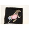 Image 1 : VTG. PINK OPAL SEAL BROOCH