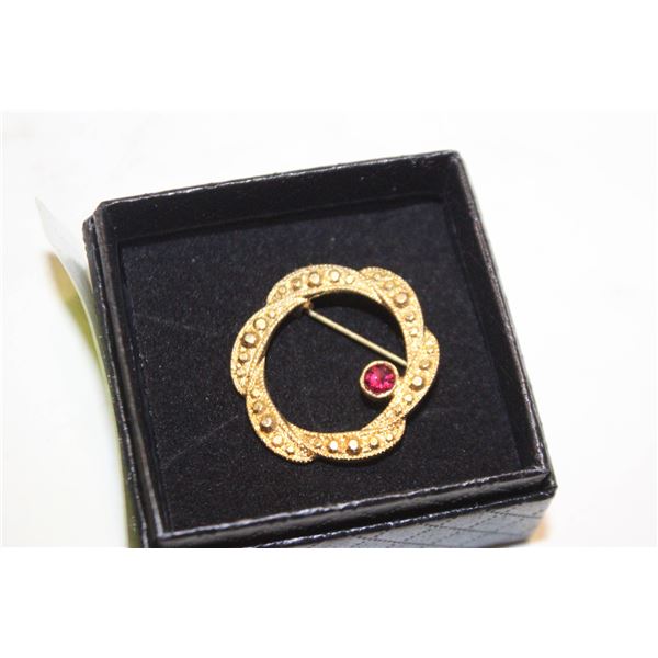 1950’S EDWARDIAN STYLE WREATH BROOCH