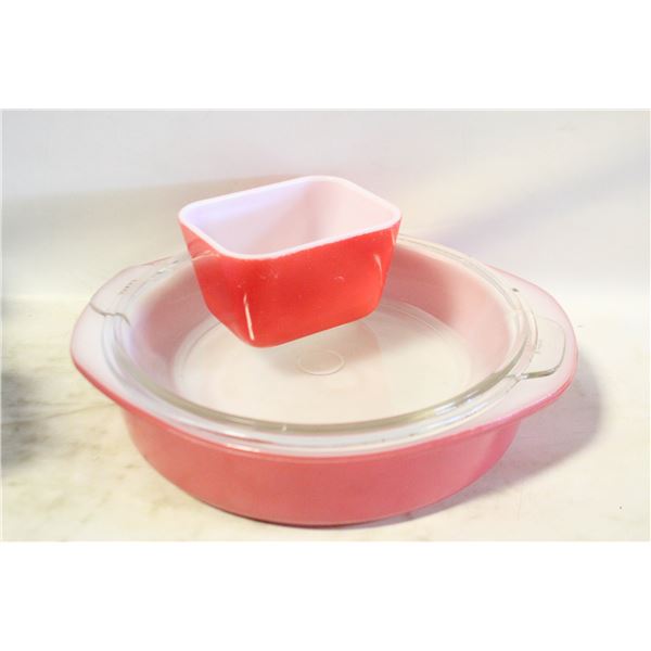 2 PC VINTAGE PYREX
