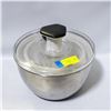 Image 1 : MUI ONE HAND PUMP SALAD SPINNER - 6L / 6.34QT