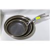 Image 1 : 3 PIECE HENCKELS PARADIGM DUAL PERFORMANCE SKILLET