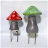 Image 1 : 2 PACK MULLALLY CERAMIC GARDEN MUSHROOMS
