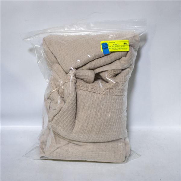4 PACK OF WELHOME WAFFLE TEXTURED HAND TOWELS