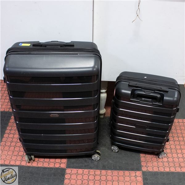 2 PIECE AIR CANADA EERIE HARDSIDE LUGGAGE SET