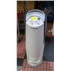 Image 1 : HONEYWELL QUIETCARE 3 GALLON HUMIDIFIER