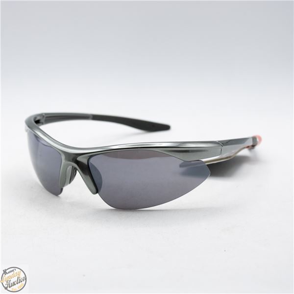 PAIR OF SUNGLASSES