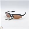 Image 1 : PAIR OF SUNGLASSES