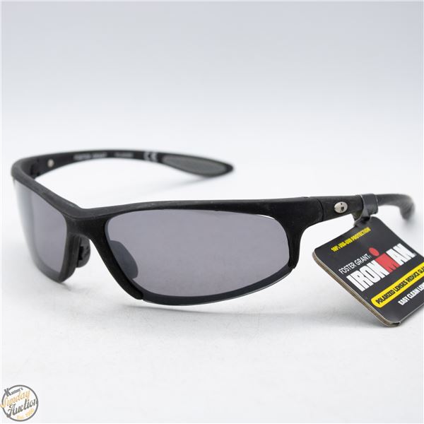 PAIR OF SUNGLASSES