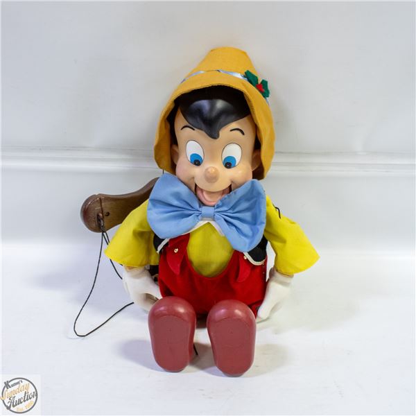 VINTAGE LARGE PINOCCHIO TALKNIG MARIONETTE