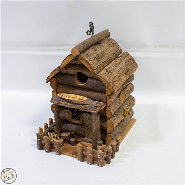LOG CABIN "BIRD CAFÉ" DECORATIVE BIRD HOUSE