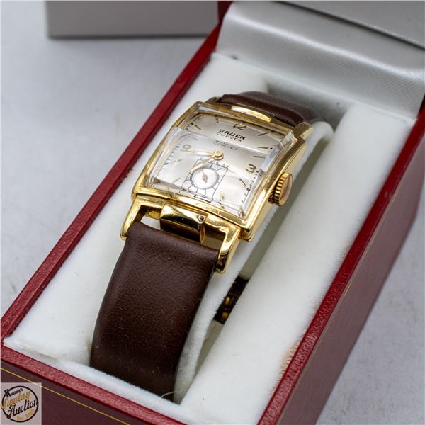 GRUEN CURVEX 17 JEWEL 1952 VINTAGE WATCH, RUNS