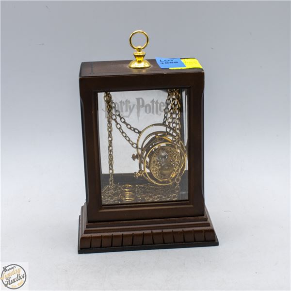 HERMIONE GRANGER TIME TURNER NECKLACE IN