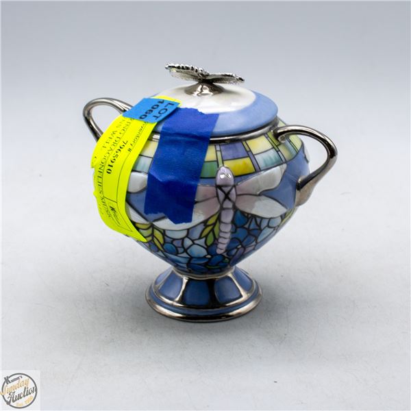 GLITTERING DRAGONFLIES MUSIC BOX, RUNS WELL