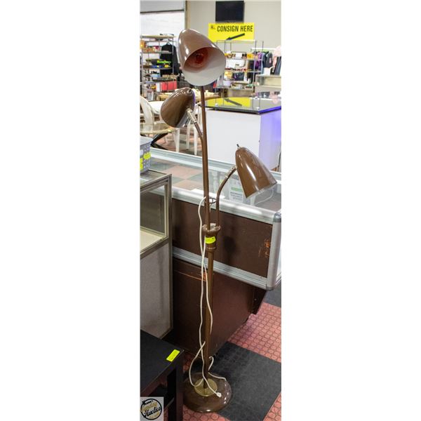 1950S MCM TRI LIGHT POLE LAMP
