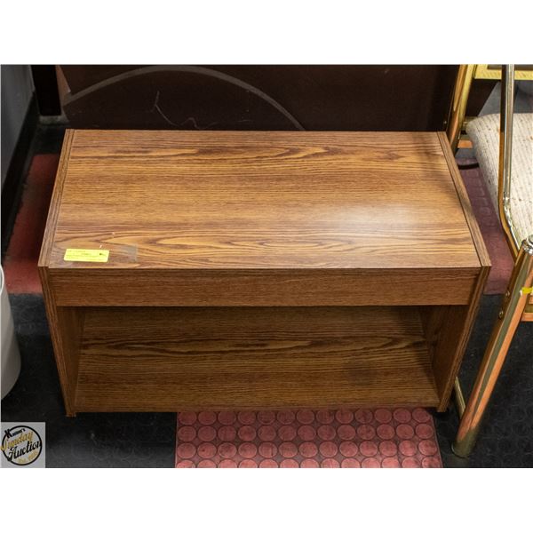 SMALL VINTAGE TV STAND 16"X28"X14"