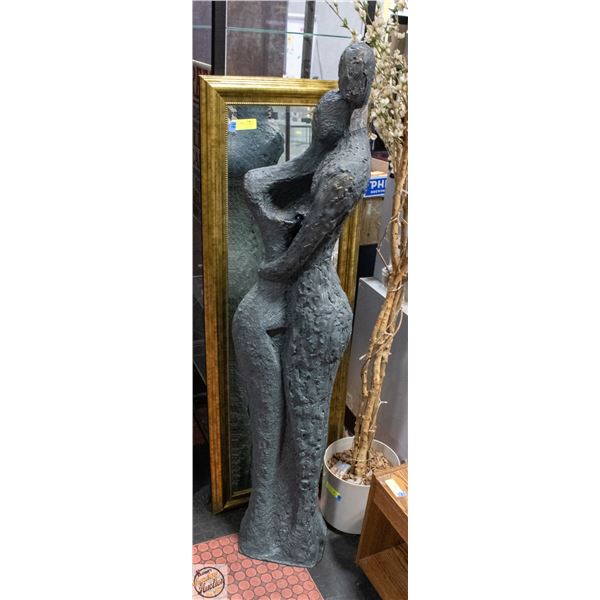 MODERN ART COUPLE DECOR 60"