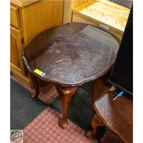 END TABLE 23"X28"X21"