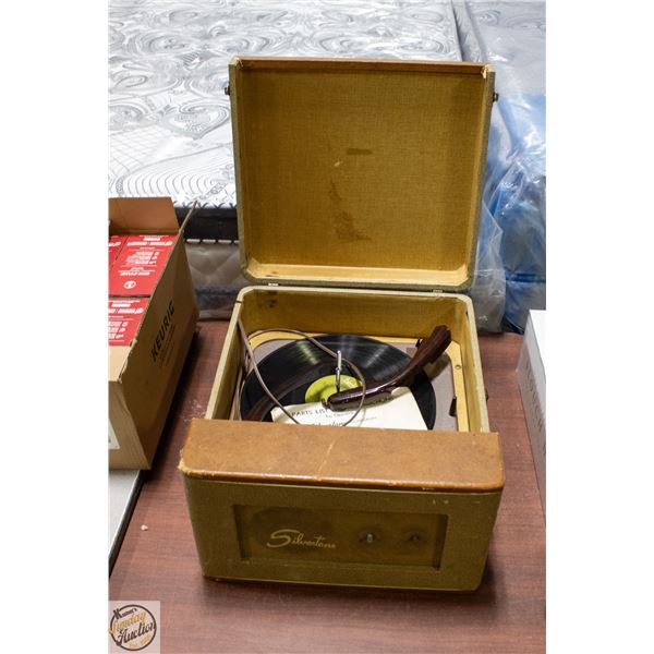 VINTAGE SILVERTONE RECORD PLAYER IN CASE,