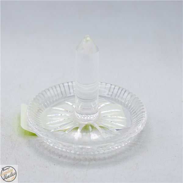 GLASS RING HOLDER