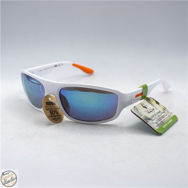 PAIR OF PANAMA JACK SUNGLASSES