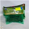 Image 1 : 60 CLIPS - 3 PKGS PLANT & GARDEN CLIPS.
