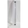 Image 1 : 36” 36W 6400K LED GROW LIGHT