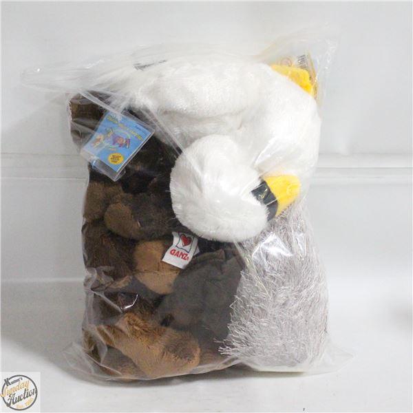 5 NEW OLD STOCK WEBKINS STUFFIES WITH ONLINE CODES