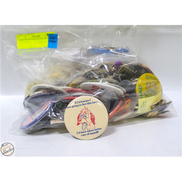 BAG OF VINTAGE ESTATE PINS AND BUTTONS