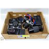 Image 1 : LOT OF VINTAGE CAMERAS