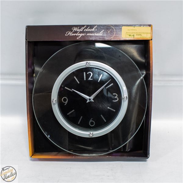 NEW BLACK & SILVER-TONE WALL CLOCK