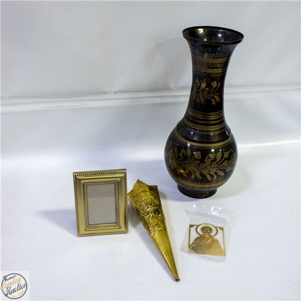 VTG. BRASS CONE MATCHSTICK HOLDER &