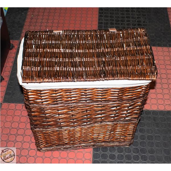 LARGE RATTAN LAUNDRY HAMPER