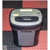 Image 1 : ROYAL PAPER SHREDDER MODEL LR14MX