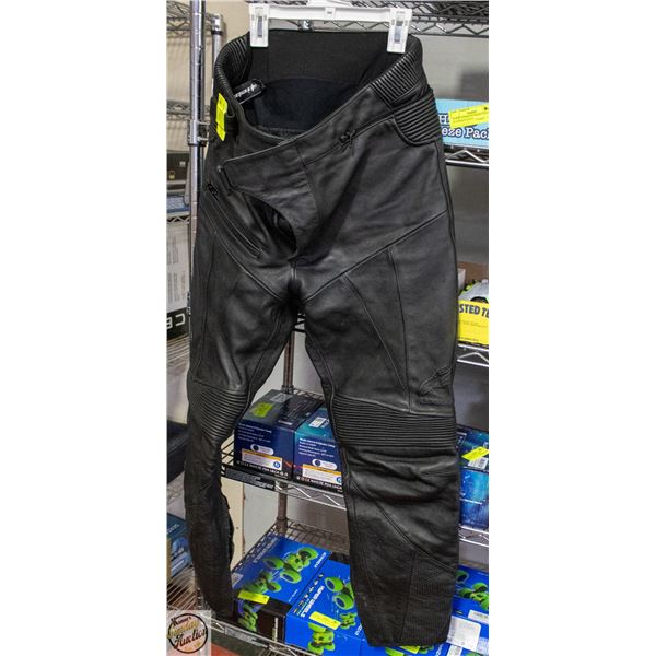 ALPINESTAR LEATHER MOTORCYCLE PANTS SIZE 34