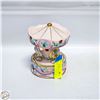 Image 1 : CAROUSEL MERRY GO ROUND PLAYS MUSIC