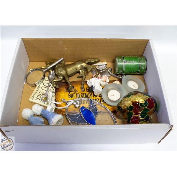 LOT OF VARIOUS DECOR