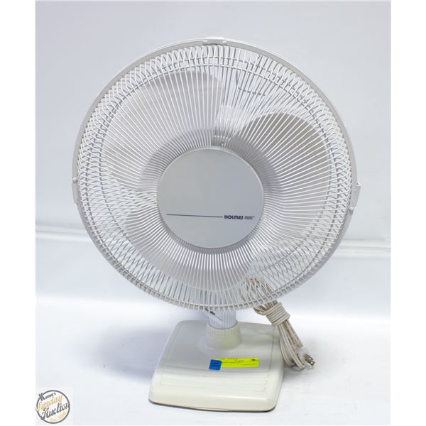 WHITE TABLE FAN