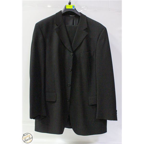 MADE IN AUSTRIA MENS VIRGIN WOOL SUIT AND PANTS