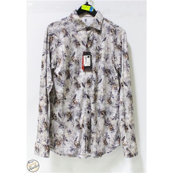 DESOTO LONG SLEEVE BUTTON UP SIZE SMALL
