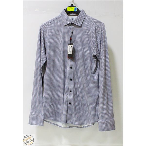 DESOTO LONG SLEEVE BUTTON UP SIZE SMALL
