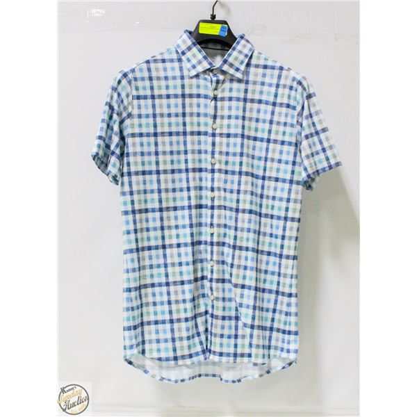 DESOTO KNIT SHORT SLEEVE SHIRT SIZED MED