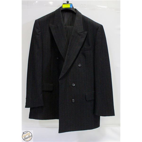 MOORES HYDE PARK MEN'S SUIT JACKET SIZE 40R SOLD